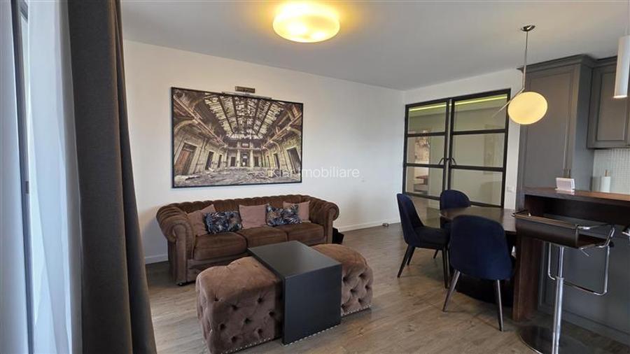 Apartament 4 camere 105mp, terasa 100mp, Zorilor, str. Observatorului - 13