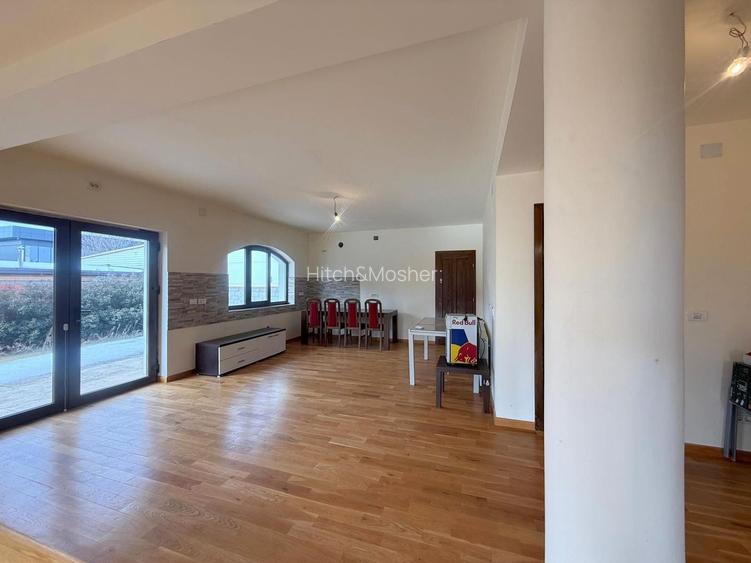 Casă individuală de vânzare în Moșnița Nouă – Comision 0% - 11