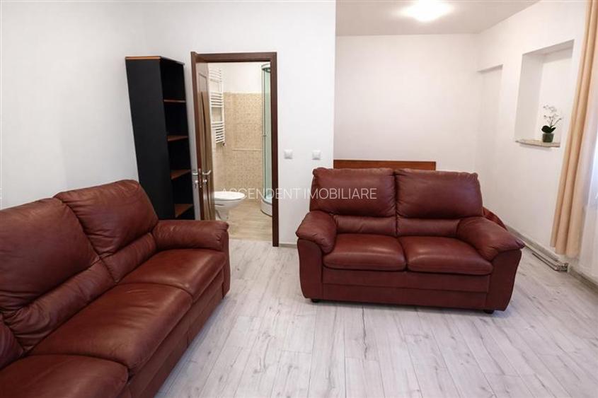 2 apartamente pretabile circuit turistic, Centrul istoric, Strada Postavarului - 7