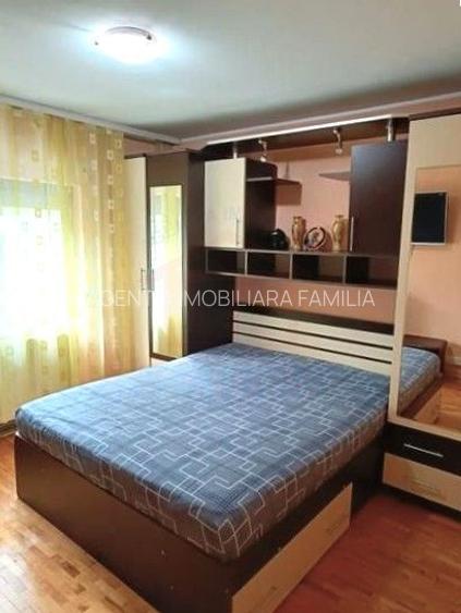 Apartament spațios, 2 camere decomandate, etaj 1, zona Piața Centrală - 3