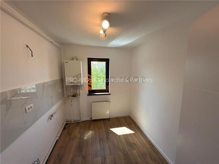 Apartament 2 camere cf 1 semidecomandat zona Crang - 6