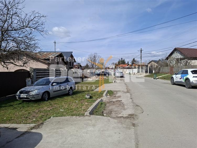 Teren situat în intravilan ul comunei Brazi, 1257 mp, construcție demolabila - 17