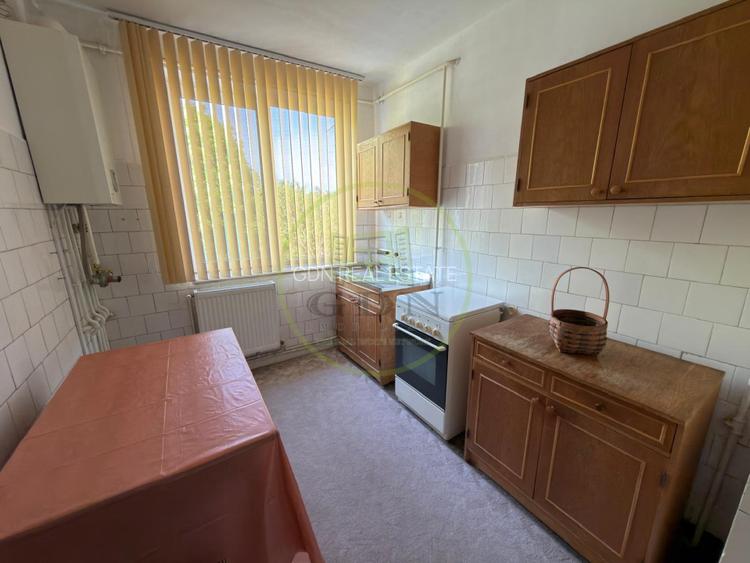 Apartament 2 camere, semidecomandat, cartier George Enescu, zona Scoala nr. 12 - 5