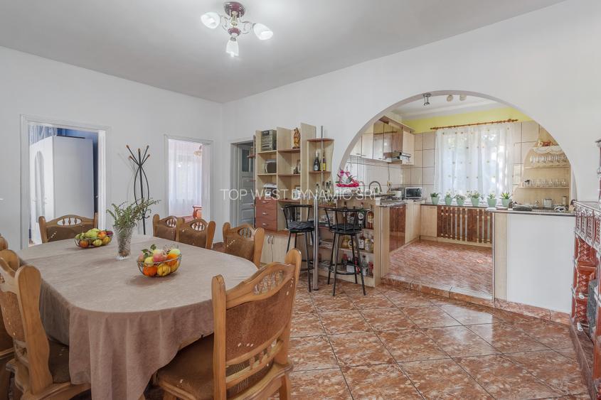 Casă spațioasă P+E, Santăul Mic com. Bors - 8