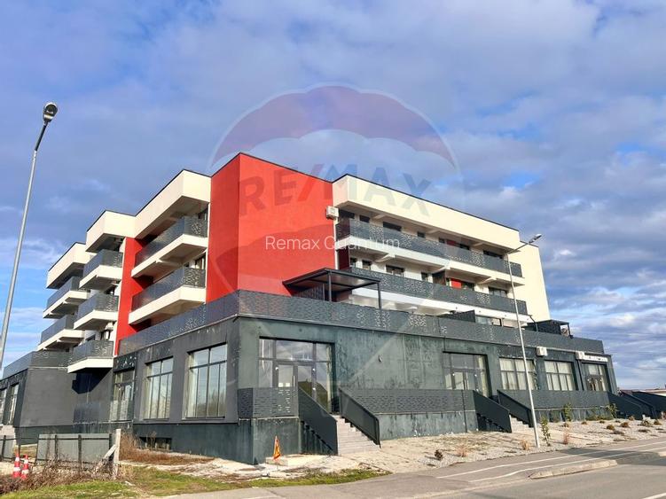 De vânzare spațiu comercial 75,4mp,  str Rapsodiei langa BBSO - 10