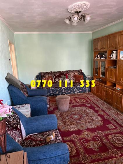 - Etaj 1 - Apartament 3 camere, cu surafata 79mp, Zona Calarasi 4. - 2