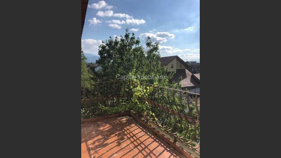 Villa for sale, 10 Rooms, 576 sqm, 700 sqm, Brașov - 2