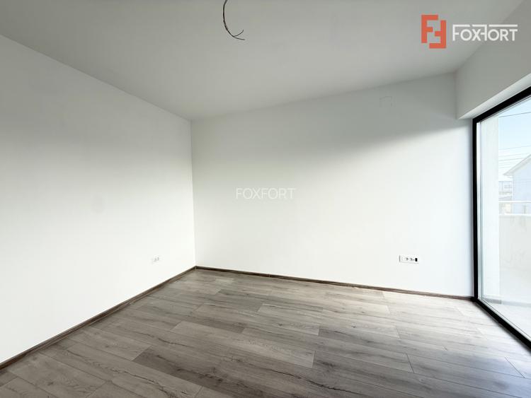 Casa individuala cu 4 camere, situata la drum asfaltat in Sacalaz - 37