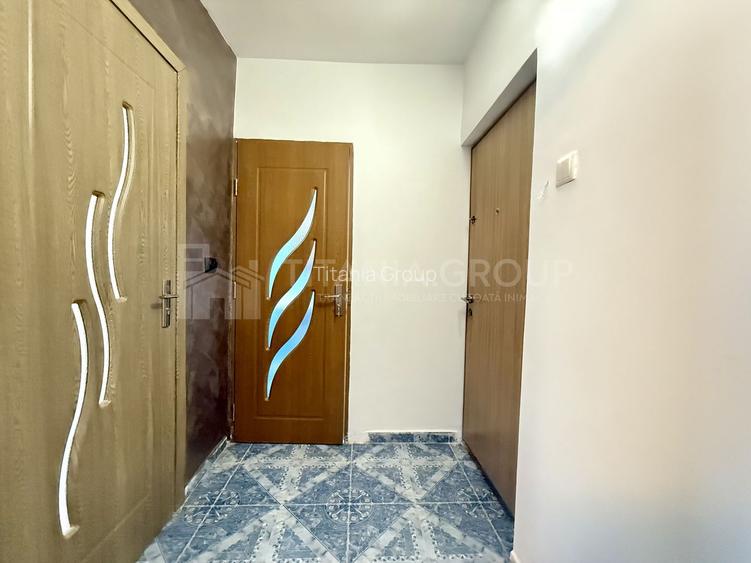 Garsoniera decomandata, etaj intermediar - Zona Tractorul, Coresi - 8