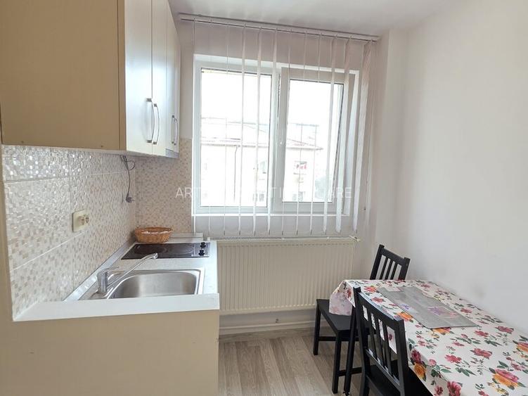 Piata Trapezului/5 minute metrou - 4