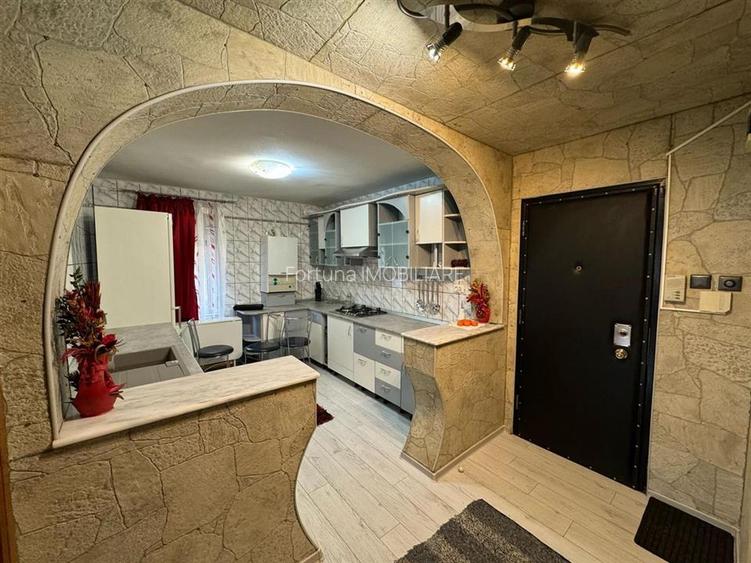 Apartament 3 camere bloc vila -2 balcoane- Noua- mobilat utilat - 3