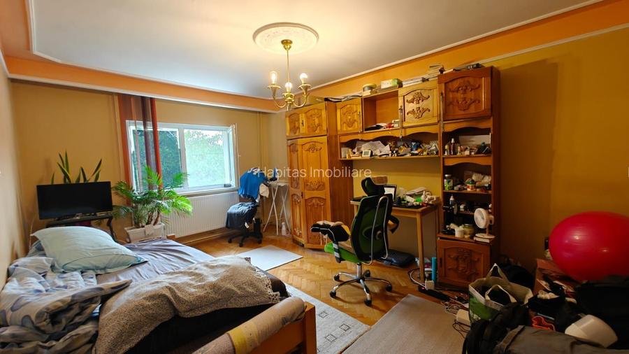 Apartament 2 camere, decomandat, etaj intermediar, Godeanu - 5