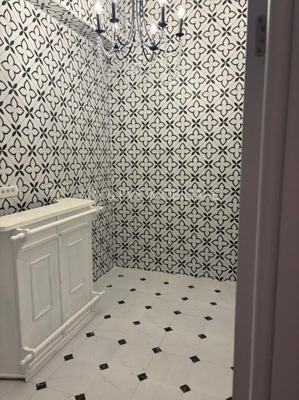 Simbolul Distincției în Dorobanți: Studio de Lux cu Șemineu și Finisaje Marmura - 8