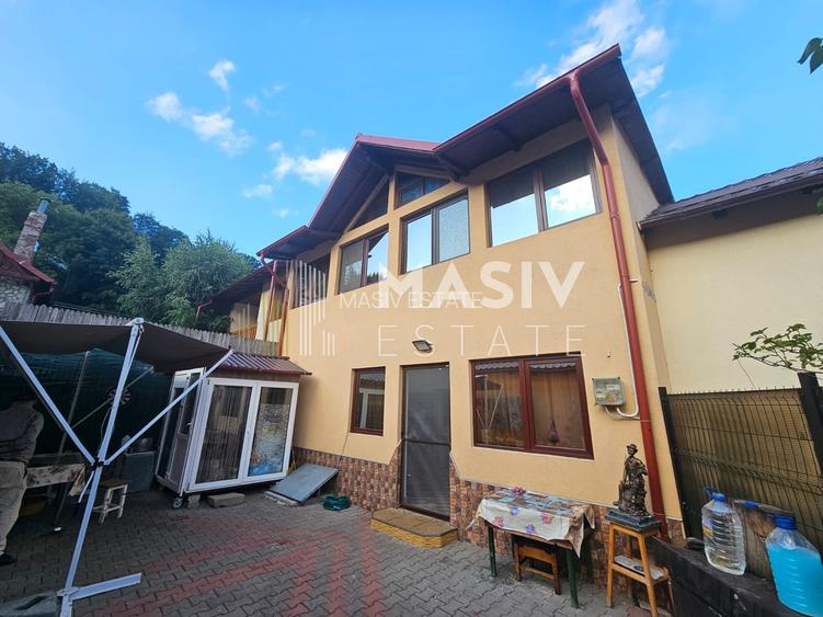 De vânzare, casă cu 5 camere, complet renovată, curte și priveliște superbă. - 3