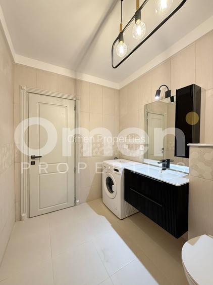 Chirie 3 camere ( zona Catedralei) 98 mp, et.4 cu lift | Disponibil din Martie - 5