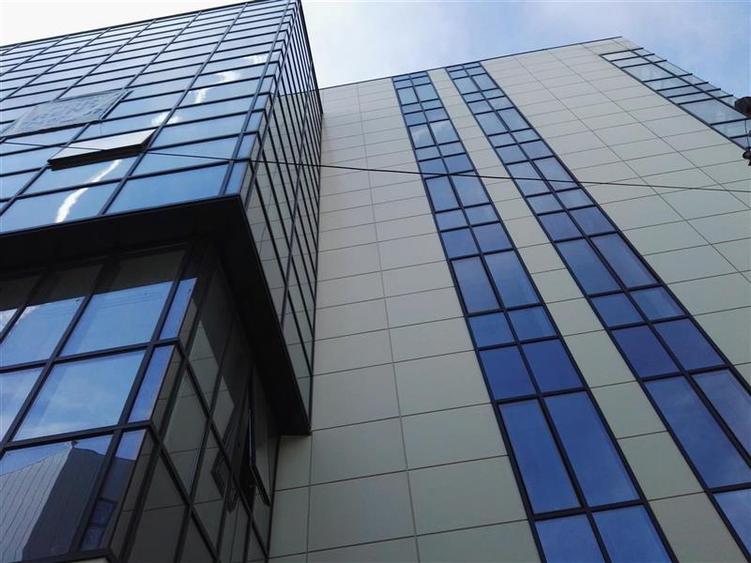 Spatiu de birouri amenajat in Business Center modern -  360 mp