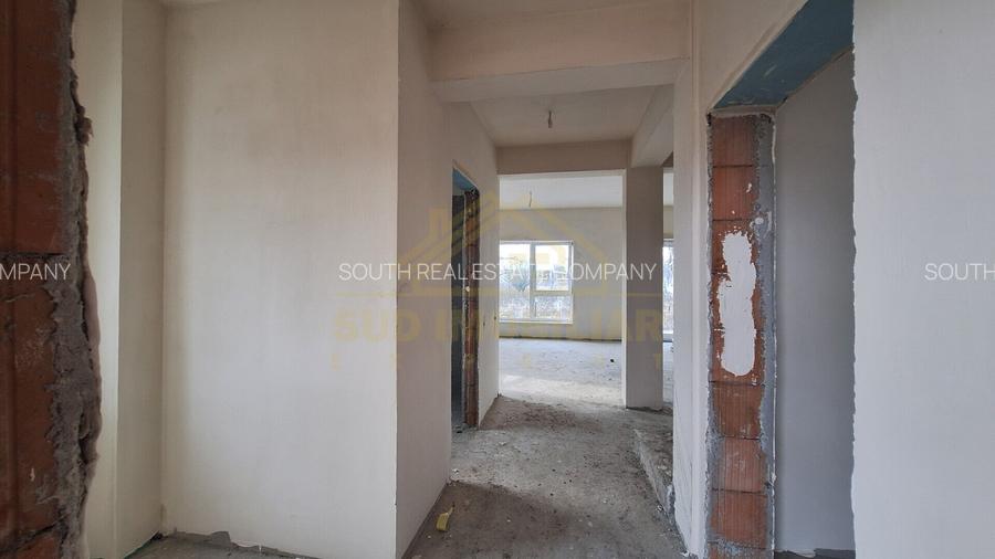 CASA P+1+M-CURTE LIBERA 130 MP-SCOLII