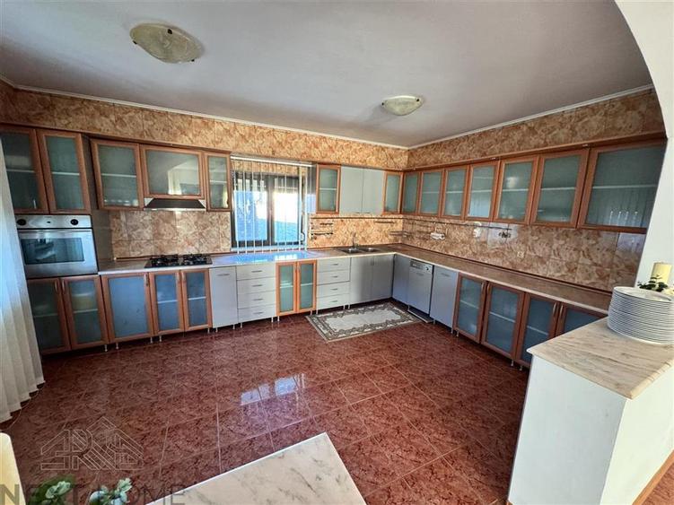 CASA  DE VANZARE BOTARLAU