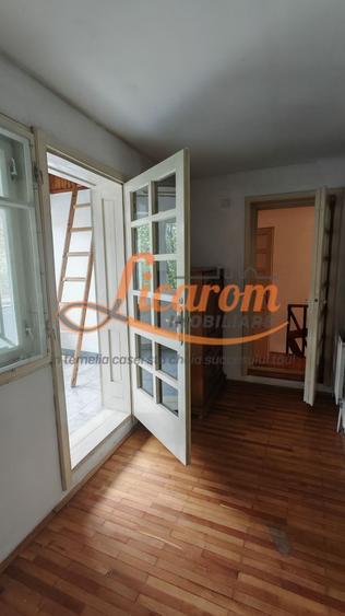 Casa PRETABILA DESTINATIE COMERCIALA,Brasovul Vechi,P+E, 3 cam