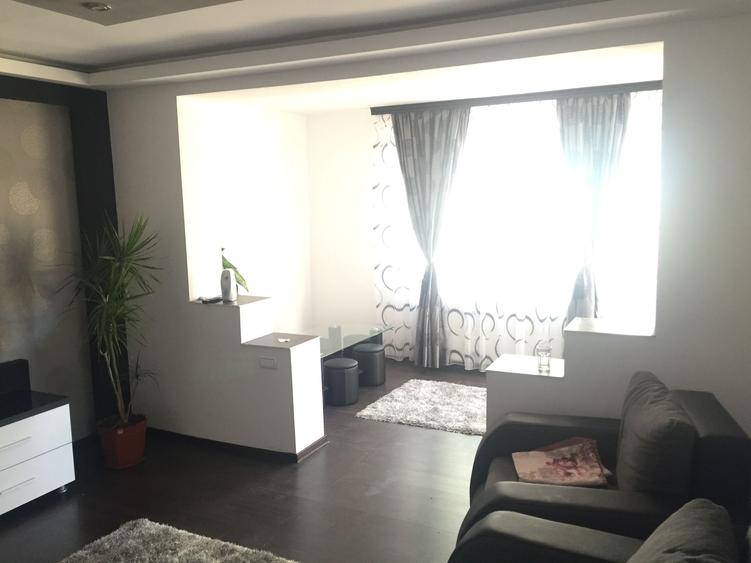 Faleza Nord 2 Camere + Curte proprie, Bloc Nou