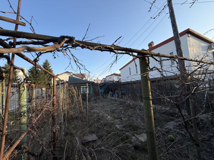 Casa demolabila/renovabila langa Lacul Grivita - 5