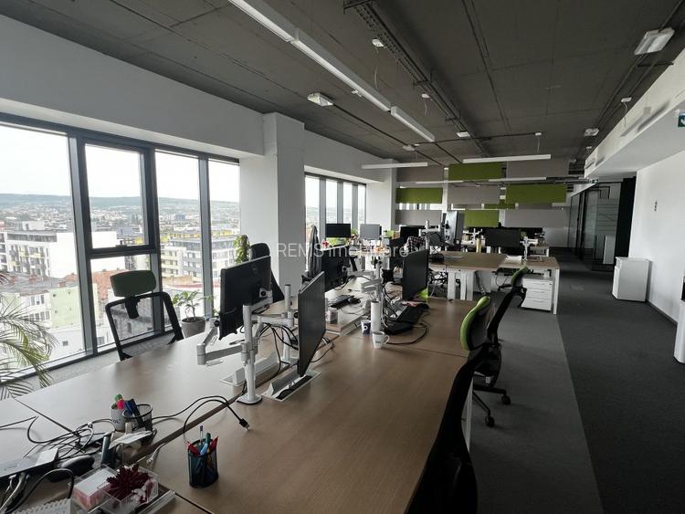 COMISION 0 / Cladire de birouri clasa A / Birou ultrafinisat - 6