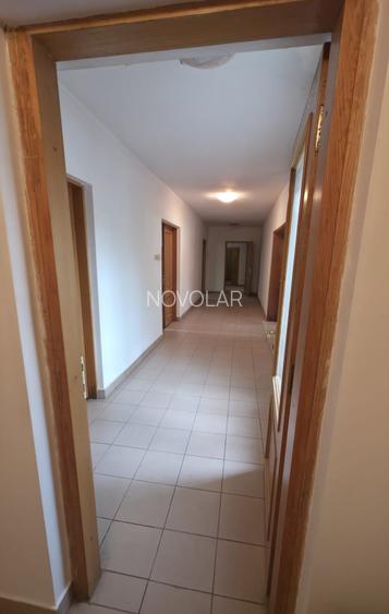 Sediu Firmă lângă Metrou Jiului 5 Camere Mansardă Open Space și Curte cu Parcare - 5