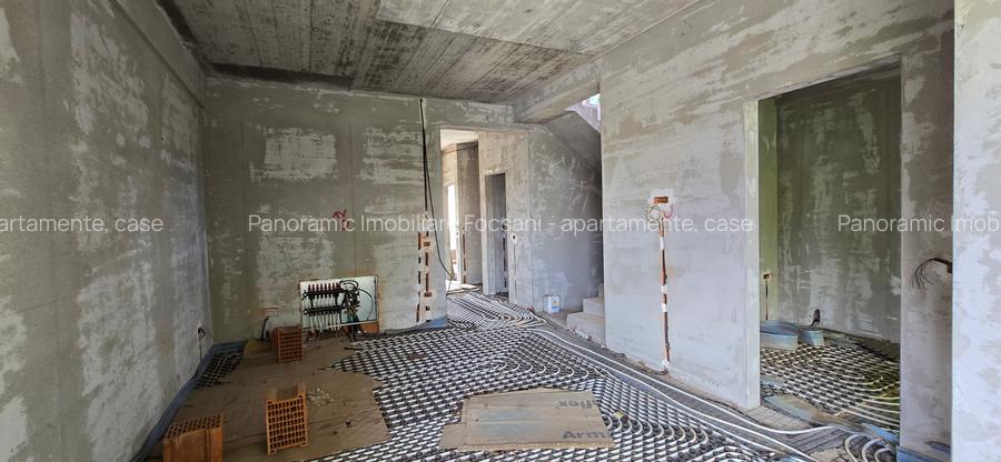 Vila de vanzare Focsani la gri, tip brancovenesc . - 18