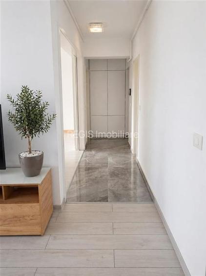 Maurer Villas 2 Camere etaj intermediar cu parcare si boxa - 8