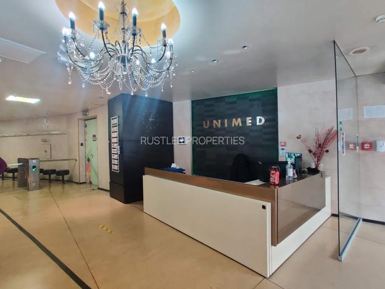 Spațiu de birou de la 329 mp - Unimed Office Building - Universitate - 2