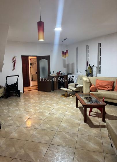 Vanzare casa cu 5 camere zona Baneasa - Jandarmeriei - 2