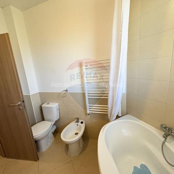 Apartament cu 3 camere de inchiriat - 9