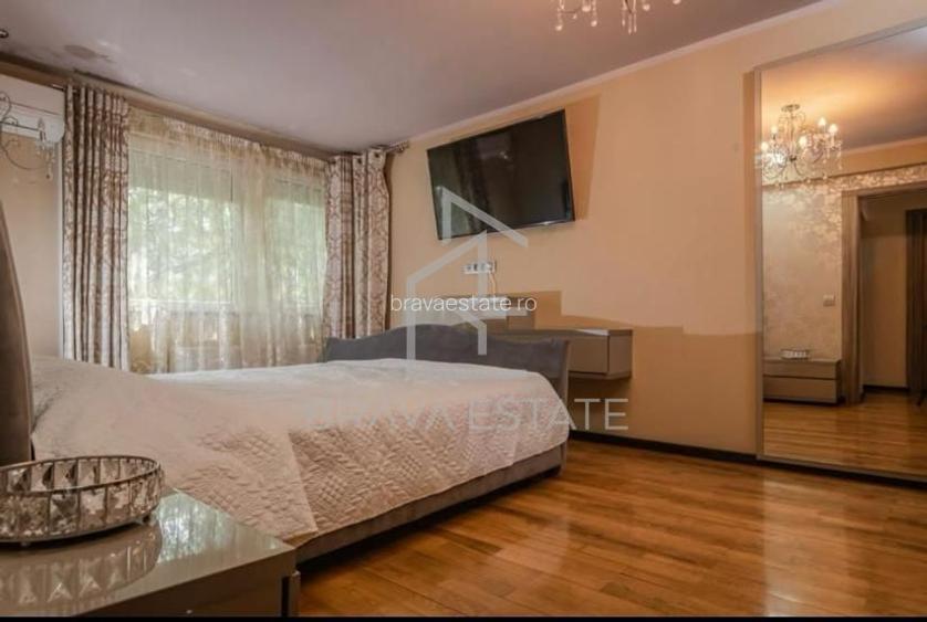 Casă de vânzare, 250 mp, 7 camere, zona Iris - 7