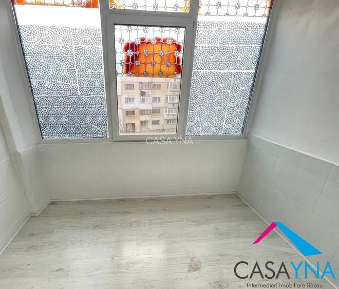 Decomandat- 2 camere, etaj 3, zona Nord - 5