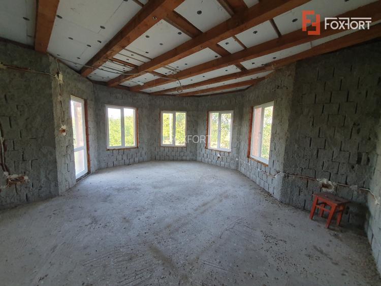 Casa individuala cu 5 camere si 2 bai, Central Jebel - 23