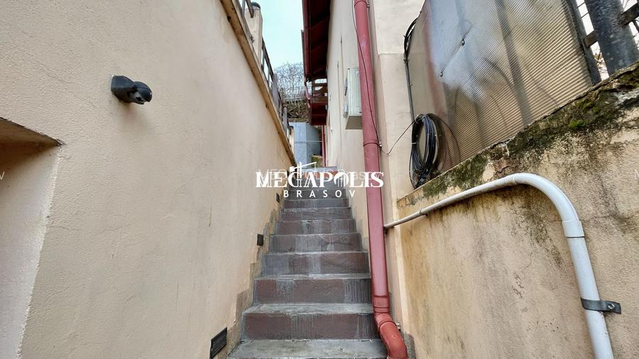 Casă 4 camere | Locație excepțională | Singur în curte | GARAJ - 32