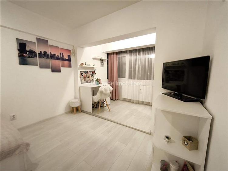 Apartament 4 camere decomandat etaj intermediar Astra - 3