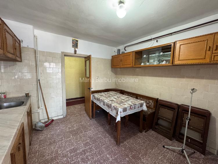 5 cam, 112 mp. decomandat, fara imbunat., et.4, acoperis, N.Titulescu - 13