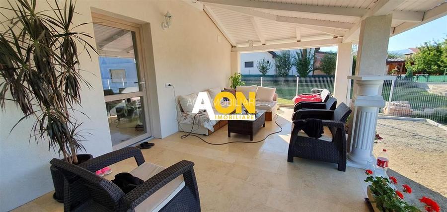 Casă 4 camere, mobilată, utilată, S+P+M, 651 mp teren, Ampoi 3 - 12