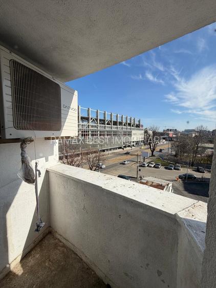 Calea Giulesti, Stadion Rapid, bloc 1989, 3 balcoane, 2 bai - 7