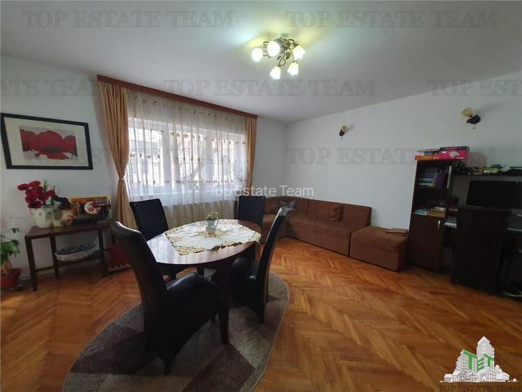 Investitie ultracentral - apartament 4 camere garaj boxa si curte Constanta - 2