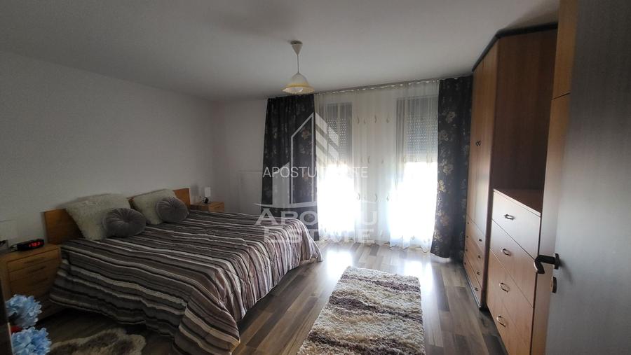 Casa insiruita,4 camere,2 bai,mobilata,Dumbravita - 19