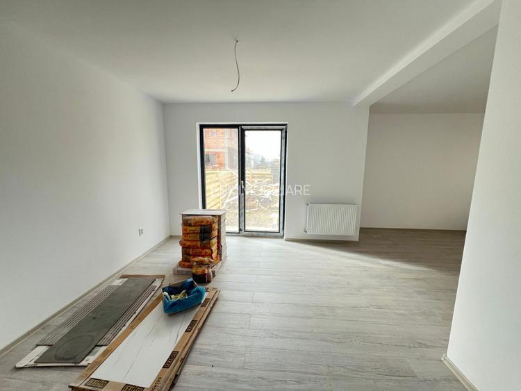Casa-Duplex-4 camere-2 bai-140mp-Teren 500mp-Izvor-Tarlungeni - 2