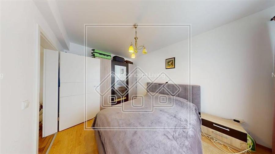 Apartament de vanzare in Sibiu - decomandat - 2 camere si balcon - 12