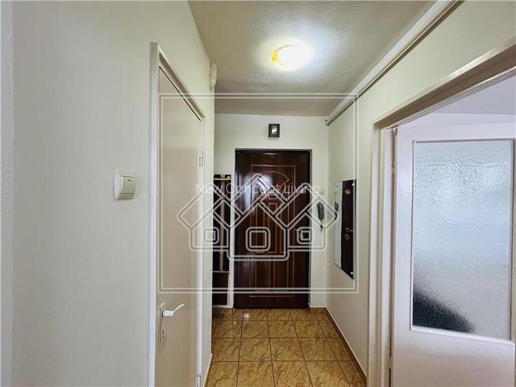 Apartament de vanzare in Sibiu - 2 camere si balcon - mobilat - 13