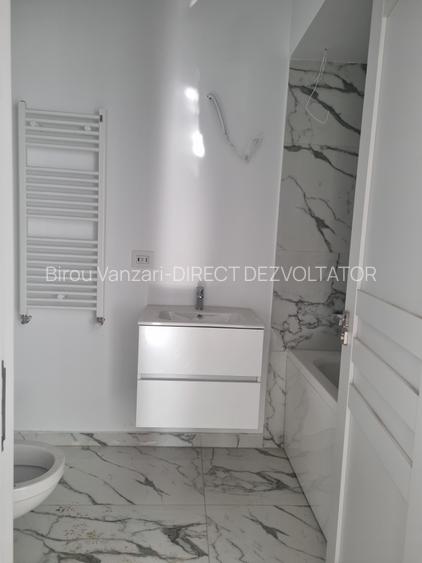 Apartament cu 3 camere,centrala proprie,mutare imediata,vedere superba catre Lac - 9