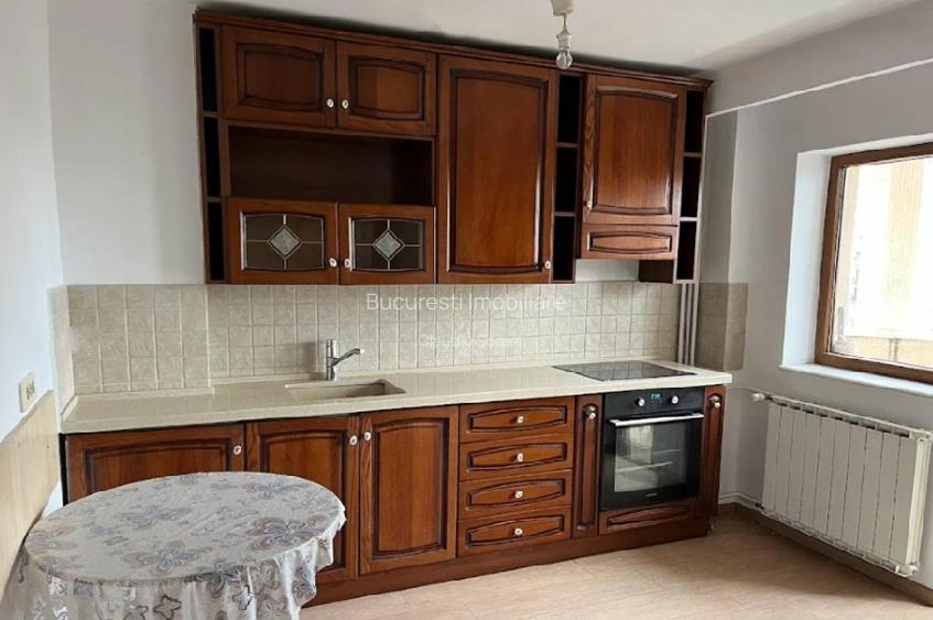 Piata Constituiei Metrou Unirii,Etajul 4/8 BLOC  2000,3 balcoane,Decomandat! - 3