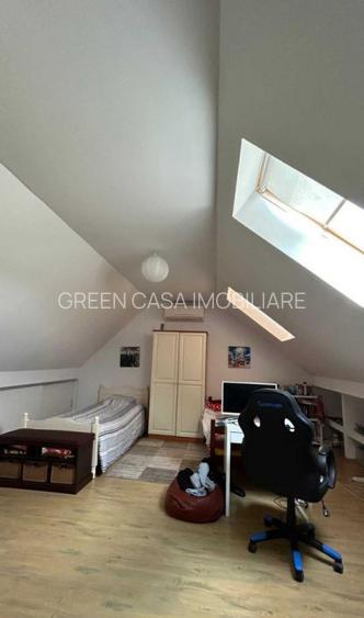 Apartament 3 camere,90 mp,2 balcoane,curte comună,zona Câmpului - 5