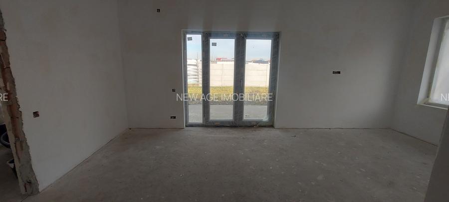 Casa cocheta, P+Pod, 4 camere, teren 500 m.p., toate utilitatile, comision 0% - 14