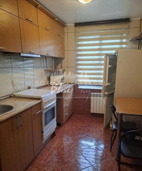Brotacei/Tomis 3 / Scoala 7 Apartament 2 cam , loc de parcare  - 10
